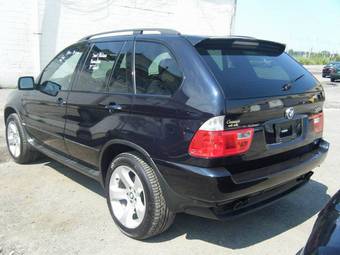 2005 BMW X5 Images