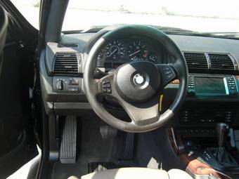 2005 BMW X5 Pictures
