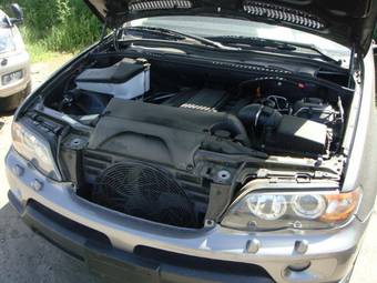 2005 BMW X5 Wallpapers