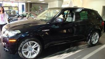 2010 BMW X5 Pictures