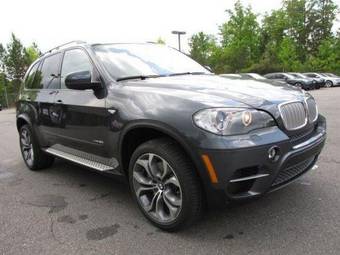 2010 BMW X5 Photos