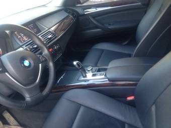 2010 BMW X5 Pictures