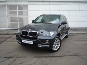 2010 BMW X5 Photos