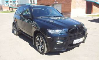 2010 BMW X5 Photos