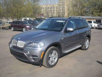 2010 BMW X5 Images