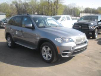 2010 BMW X5 Pictures