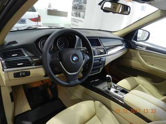 2011 BMW X5 Photos