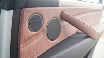 2011 BMW X5 Wallpapers