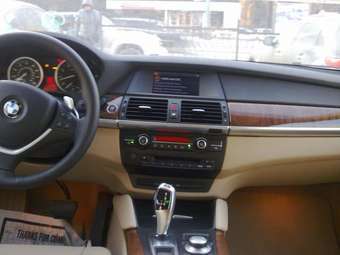 2008 BMW X6 Images