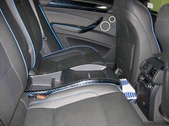 2009 BMW X6 Images