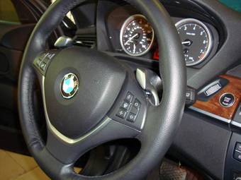 2009 BMW X6 Images