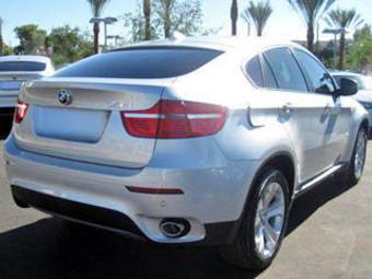 2010 BMW X6 Pictures