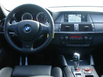 2010 BMW X6 Pictures