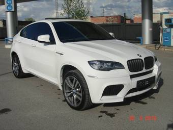 2010 BMW X6 Photos