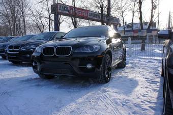 2011 BMW X6 Pictures