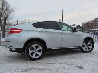 2011 BMW X6 Photos