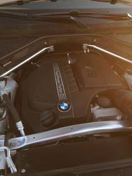 2011 BMW X6 Pictures