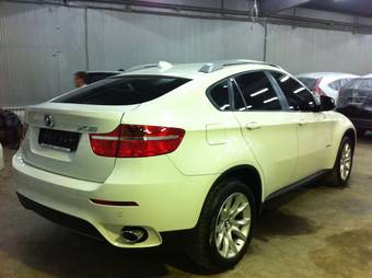 2011 BMW X6 Pictures