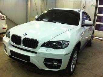 2011 BMW X6 Pictures