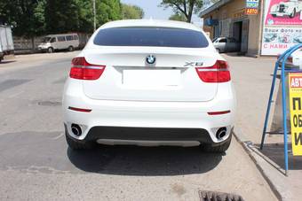 2011 BMW X6 Photos