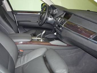 2012 BMW X6 Photos