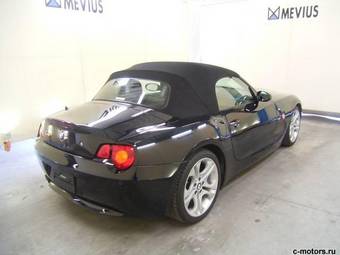 2003 BMW Z4 Photos