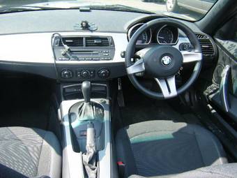 2004 BMW Z4 Photos