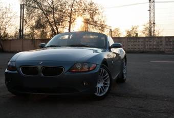 2004 BMW Z4 Photos