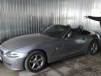 2005 BMW Z4 Photos