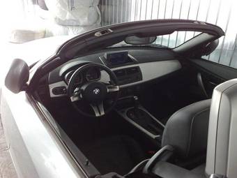 2005 BMW Z4 Photos