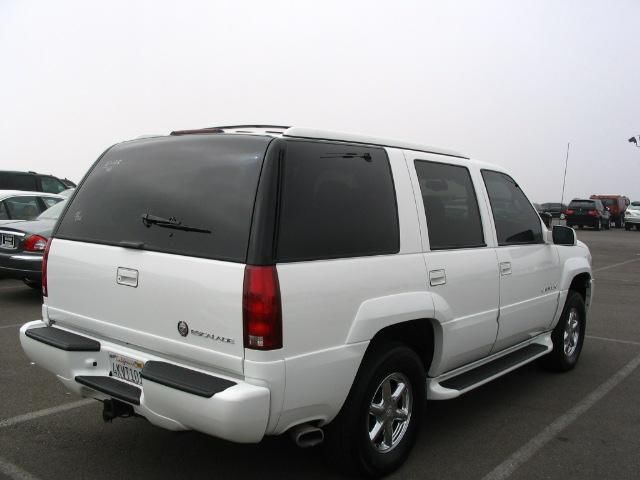 2001 Cadillac Escalade