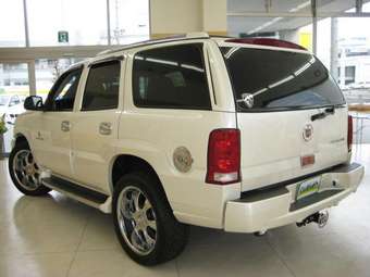 2004 Cadillac Escalade For Sale