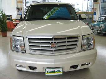 2004 Cadillac Escalade Pics