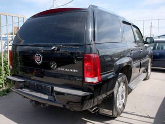 2004 Cadillac Escalade Pictures