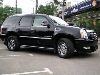 2007 Cadillac Escalade Pictures