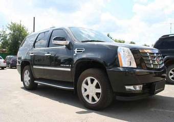 2007 Cadillac Escalade Photos