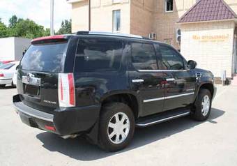 2007 Cadillac Escalade Photos