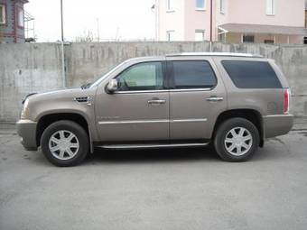 2007 Cadillac Escalade Pictures