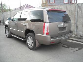 2007 Cadillac Escalade Photos