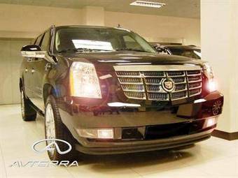 2008 Cadillac Escalade Photos