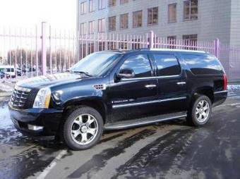 2008 Cadillac Escalade Pictures