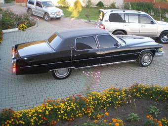 1974 Cadillac Fleetwood Photos