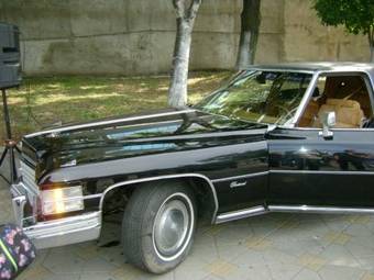 1974 Cadillac Fleetwood Pictures