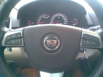 2009 Cadillac SRX Pictures