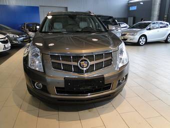 2010 Cadillac SRX Images