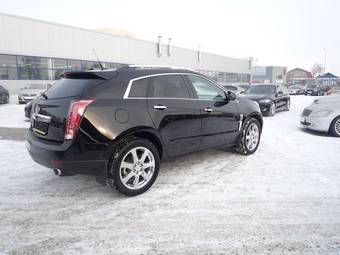 2010 Cadillac SRX Photos