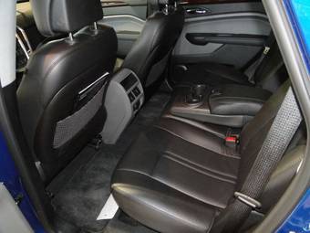 2010 Cadillac SRX Photos