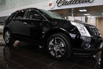 2011 Cadillac SRX Photos