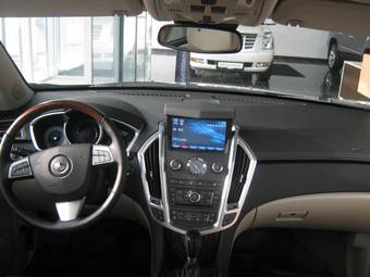 2012 Cadillac SRX Images