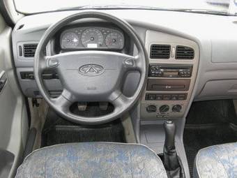 2006 Chery A15 Photos